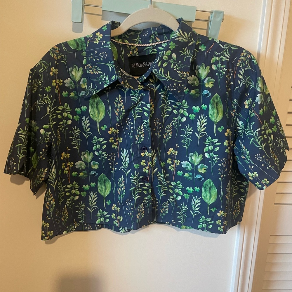 Wildfang Botanical Print Crop Top - Green and Blue